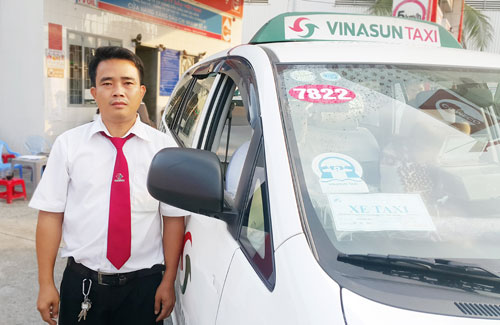 Lái xe Trần Minh Tân: Có công bền chí có ngày khách đông